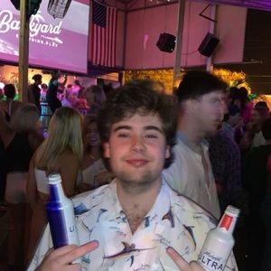 Meet your Posher, Anthony